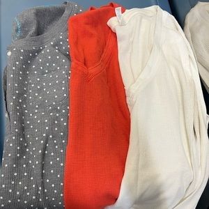 Bundle of 3 Long Sleeve Thermal Shirts (Fit like size small)